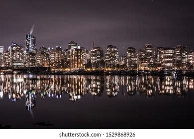 Vancouver Skyline Night Stock Photo 1529868926 | Shutterstock