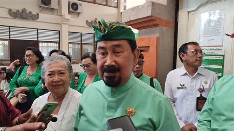 jadi raja puri mengwi aa gde agung ajukan perubahan nama  pn denpasar