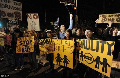 Boston Judge Overturns Unconstitutional U S Government Ban On Gay Marriage Daily Mail Online