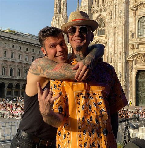 J Ax La Pace Con Fedez Avevo Bloccato Il Suo Numero Ma Gossip It