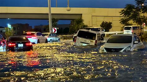 Record Rain And Storm Damages Dubais Historic Flooding In Pictures