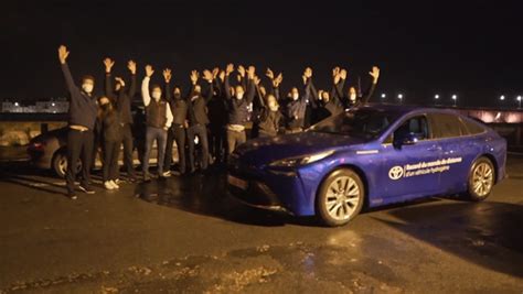 Toyota Mirai Breaks World Record For Longest Distance On One Tank Of