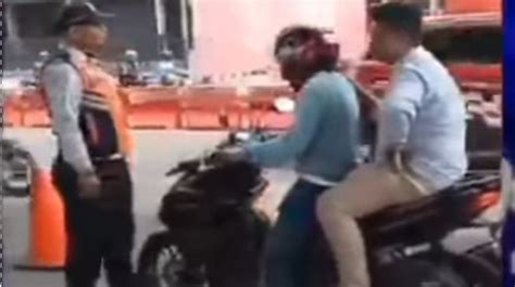 Viral Pengendara Motor Lawan Arah Ngeyel Ke Petugas Dishub