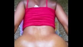 Mujer Negra A Cuatro Patas Aceitada Casera Pov Xvideos