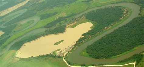 ANA reduz vazão de barragem para preservar Paraíba do Sul Engenharia