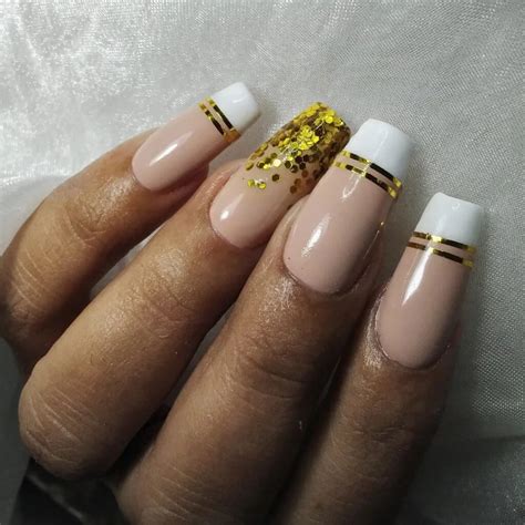 Blush Nails Descubra a Tendência Unhas Coloridas e Estilosas