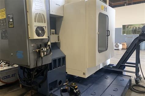 Used YCM XV 1020A CNC Vertical Machining Center 8070211