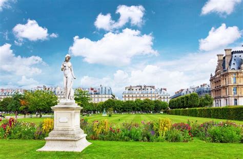 The 19 Best Paris Tours