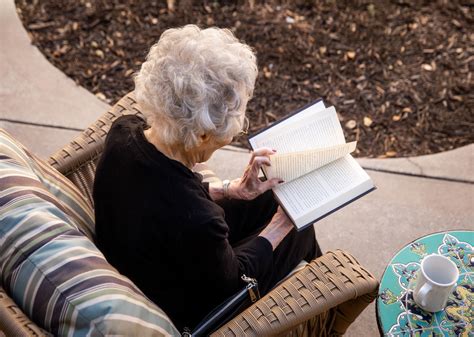 Journaling For Seniors Brookdale Senior Living