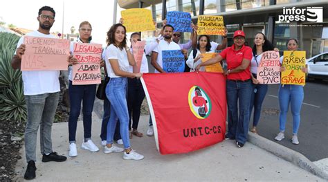 Greve Do Pessoal Navegante De Cabine Leva Ao Cancelamento De Sete Voos