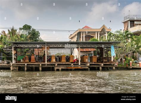 Cai Be Mekong Delta Vietnam March Along Kinh Canal