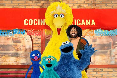 Daveed Diggs on Working with Cookie Monster for a Super Bowl Ad: 'I'm a ...