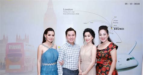 Anh Th Quy N R V I V Y M U Nude B O D N Tr