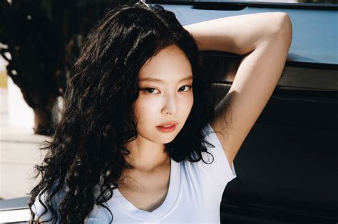 Blackpink’s Jennie says ‘Mantra’ empowers girls