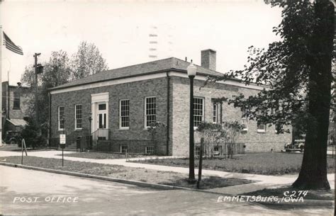 Post Office Emmetsburg Ia Postcard