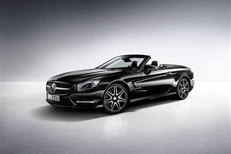 DigInPix - Entity - Mercedes 400