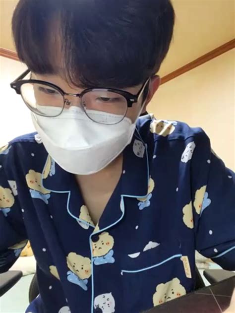 Korean Big Dick Gay Stripchat Cam Show On Aug 19 2024 At 16 38 06 UTC