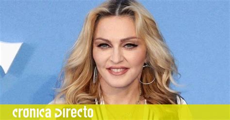 Madonna enseña los pezones en Instagram