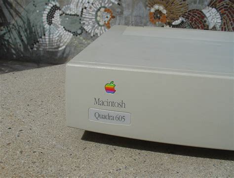 DigiBarn Systems: Apple Power Macintosh 6100/66