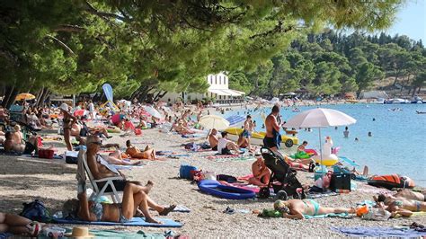 Megszavazta A Horv T Parlament Minden Tengerparti Strand Ingyenes Lesz