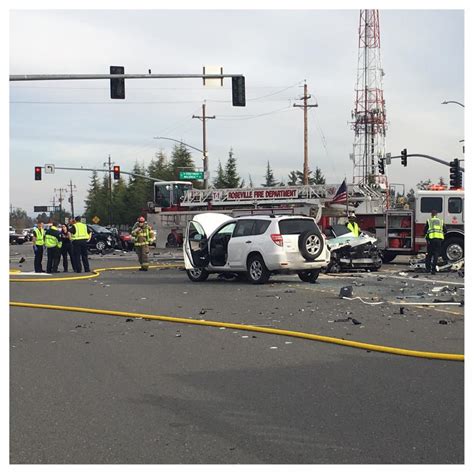 Multiple People Injured Intersection Shut Down After Crash In Roseville