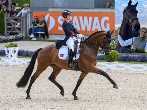 Jessica Von Bredow Werndl Bernimmt Neues Pferd Von Charlotte Dujardin