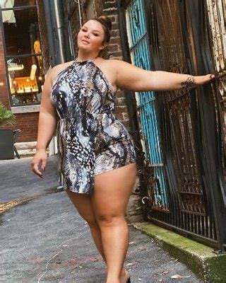 Full Thighs In The Mini Porn Pictures XXX Photos Sex Images PICTOA