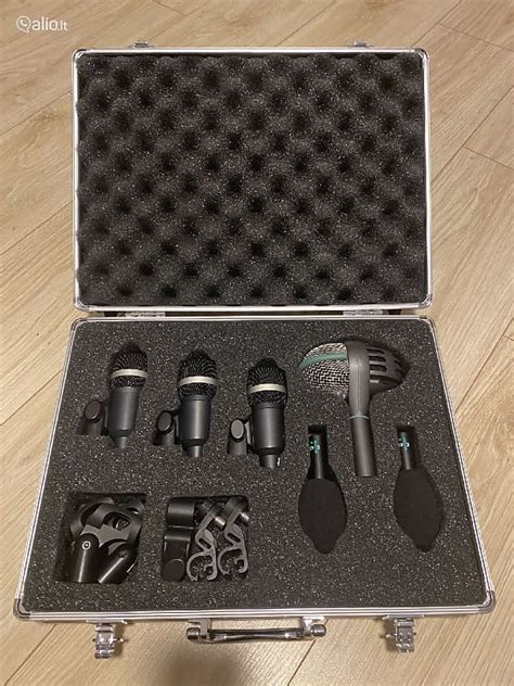 AKG Rhythm Pack Professional Drum Microphone Set Reverb