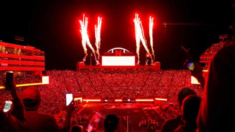 100 Seasons in Nebraska's Memorial Stadium: Setting the Records ...