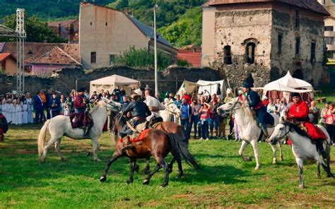 Cetatea Bathory Din Șimleu Va Fi Restaurată Cu 8 Milioane De Euro