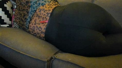 Kiss My Shiny Ass Photo 4 AShemaletube