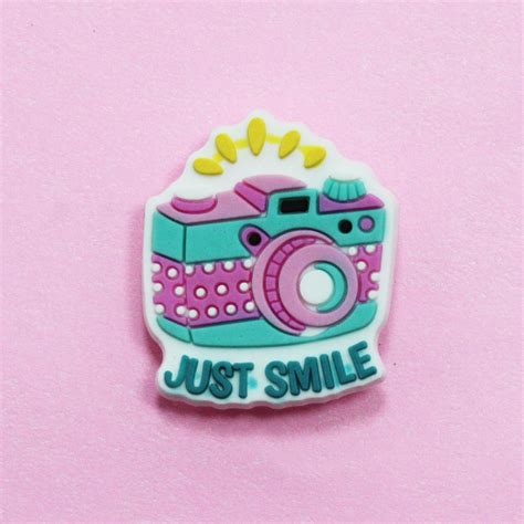 Pin Para Crocs Just Smile Bossa Nova