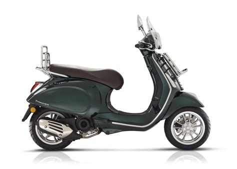 Motorrad Vergleich Vespa Primavera Touring Iget Vs Vespa Gts