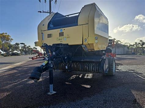 New Holland Br7060 Round Baler Hay Silage Equip New Holland Vic