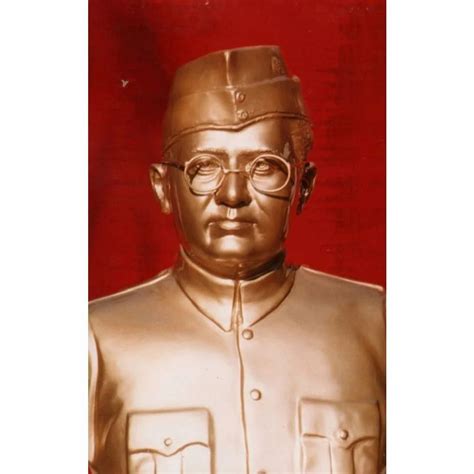 Golden Base Man Subhas Chandra Bose Bronze Statue For Interior Decor