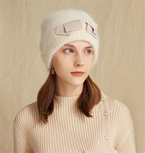 2 Steps To Wear A Beanie Fashionable For Women - The Ultimate Guide