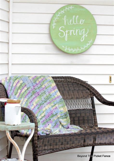 26 Best Spring Porch Sign Ideas And Designs For 2023