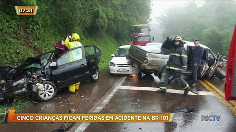 Pelo Menos Oito Pessoas Morrem Em Acidentes Nas Rodovias De SC Neste