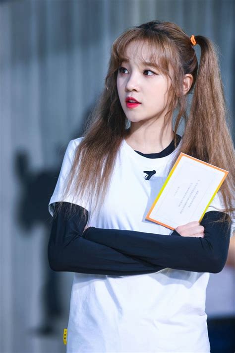 Hot Idol Weibo S Update Yuqi G I Dle