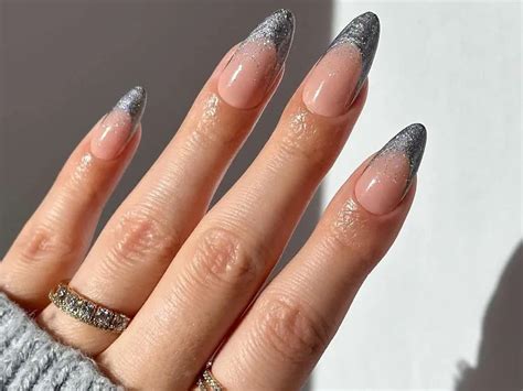 20 Stunning Chrome French Tip Nails Designs To Try In Summer 2023