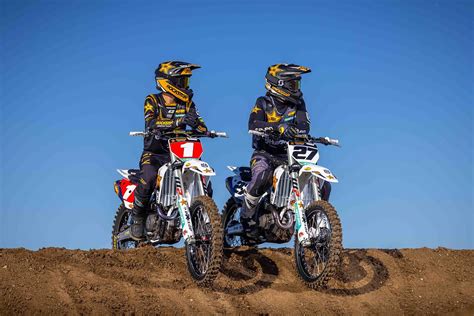 SMX 2025 Solamente Due Piloti Per Il Team Rockstar Energy Husqvarna