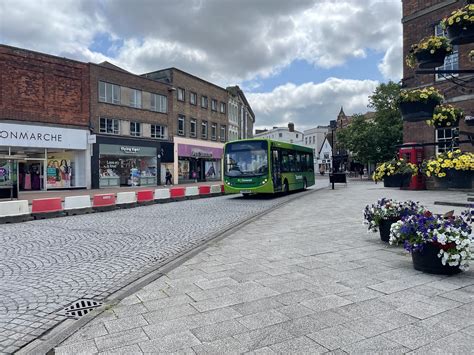 YX09 AHK Here We See Enviro 200 44924 YX09 AHK Seen In Tau Flickr