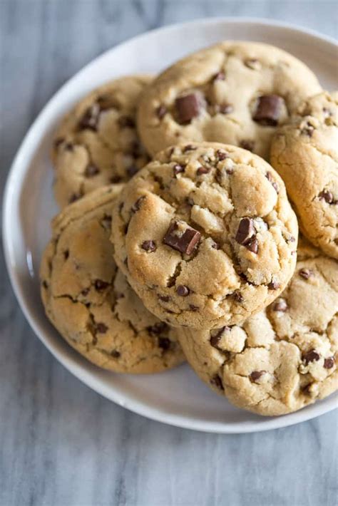 Jumbo Chocolate Chip Cookies Recipe Chocolate Chip Cookies Easy