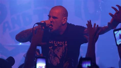 See Philip H Anselmo The Illegals Play Full Set Of Pantera Songs In L A