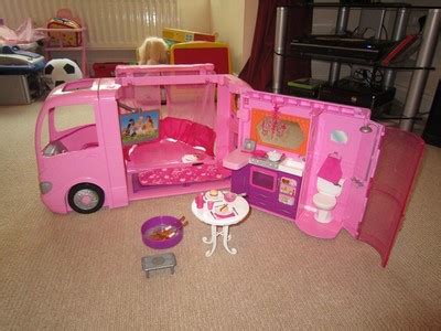 Pink Barbie Camper Van | #250890059