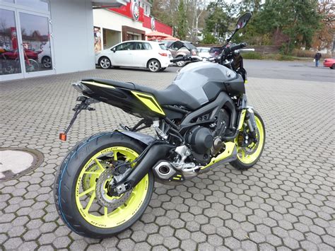 Umgebautes Motorrad Yamaha Mt Von Zweirad Center Z Ller Ps Ch