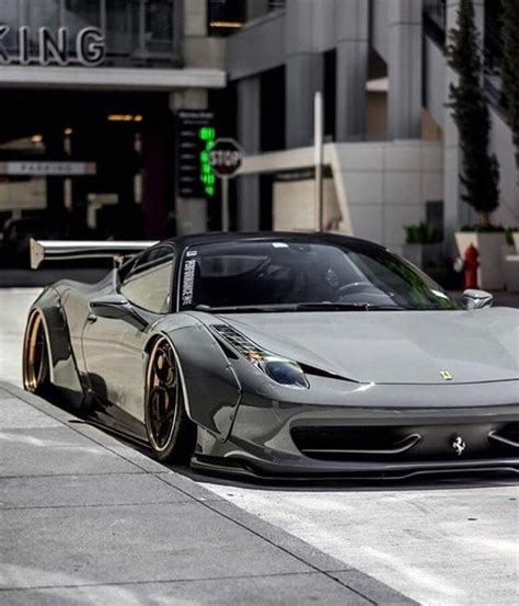 Liberty Walk Ferrari : carporn