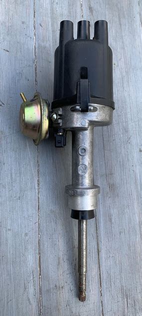 Розподільник запалення трамблер безконтактний (датчик Холу) 38.3706 ...