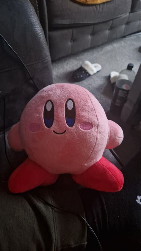 KIRBY PLUSH WTF!!!! : r/Kirby