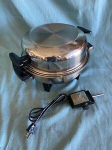 TOWNECRAFT Electric Skillet Liquid Core Miss Electra W Lid 17450